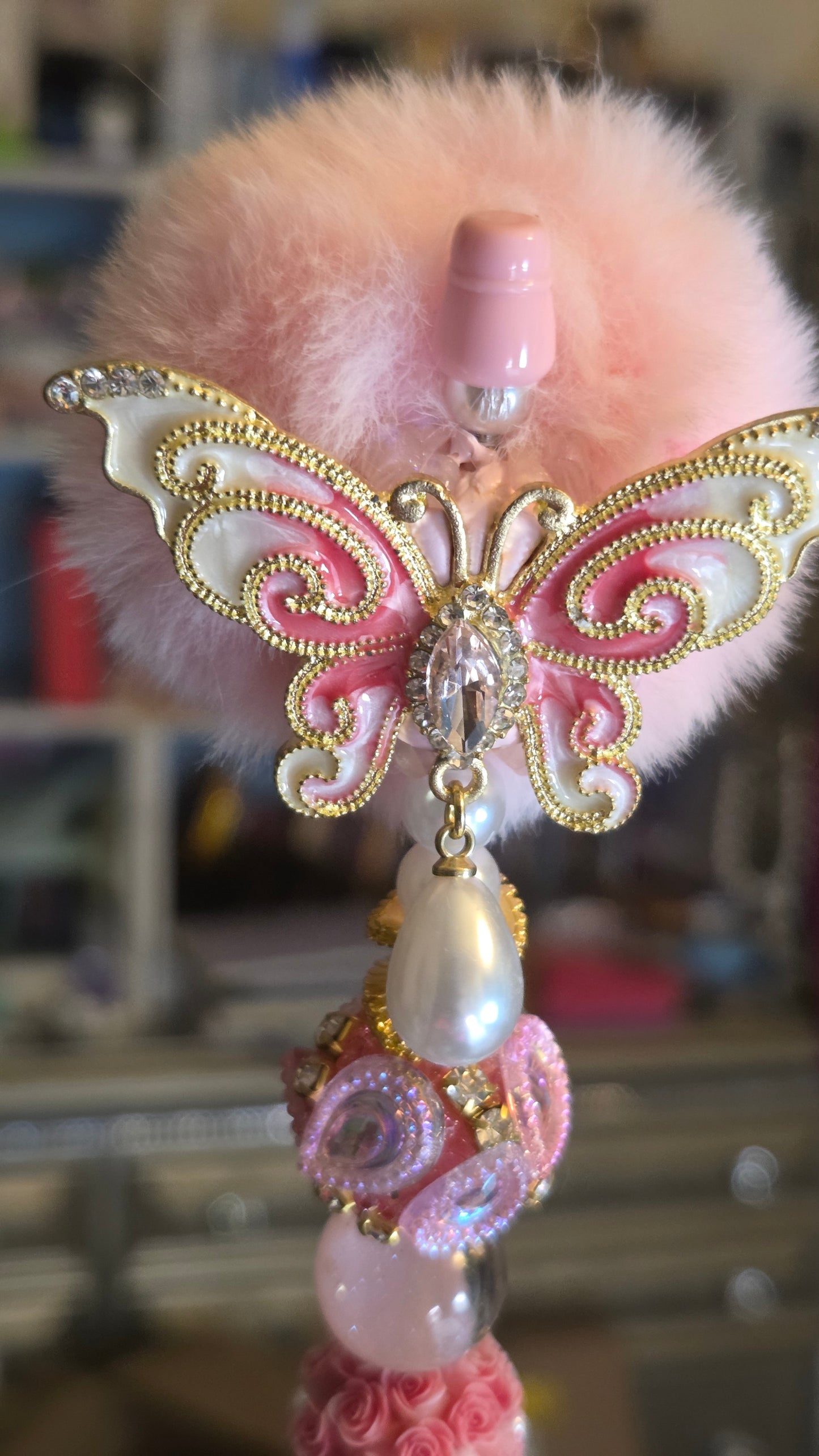 Elegant Flutters Beaded Pen